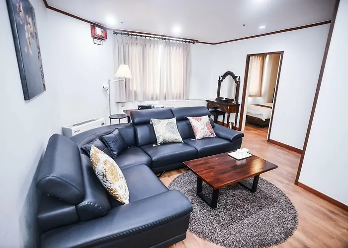 Noblesse Hotel